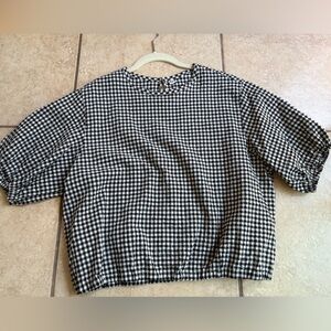 Uniqlo Black and White Plaid Shirt